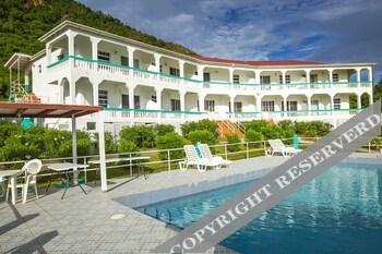 Royal Cove Hotel Jennings Extérieur photo